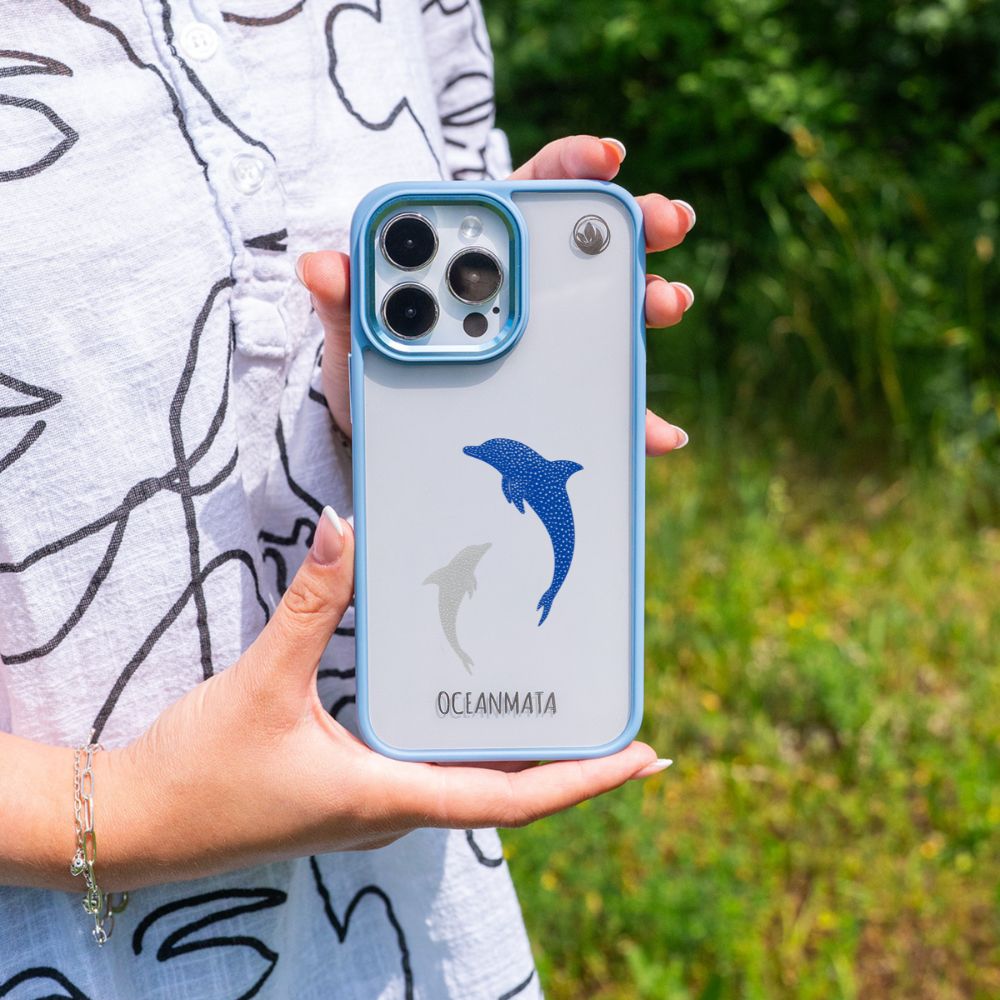 iPhone 16 Hülle - Delfin blau - "Dolphin Twins" - nachhaltig