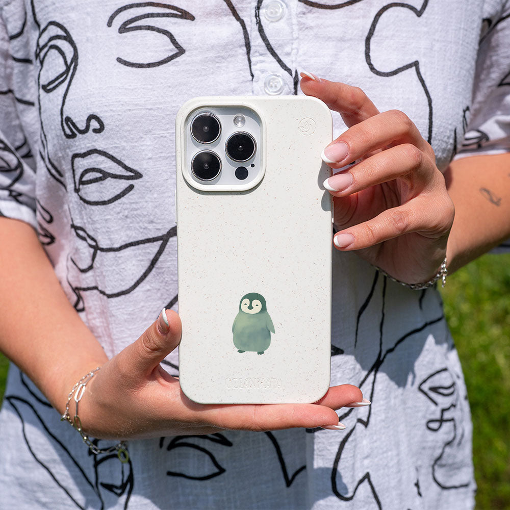 iPhone 17 pro Hülle - Pinguin weiß - "HappyPinguin" - nachhaltig