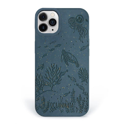 iPhone 11 pro max case 'TURTLE Family' - blue - sustainable