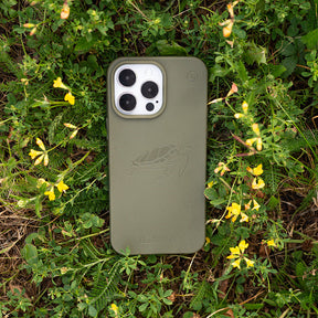 iPhone 13 mini Hülle - grün - "TURTLE" - nachhaltig – Ansicht 4