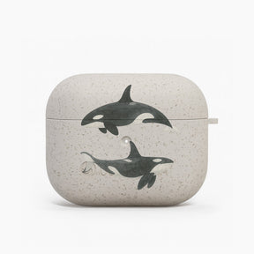 AirPods Case Hülle - Orca weiß - "OrcaFamily" - nachhaltig
