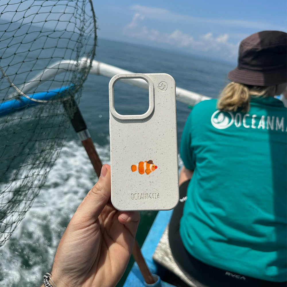 iPhone 14 pro max Hülle - Clownfisch weiß - "Mr.Clown-Fish" - nachhaltig