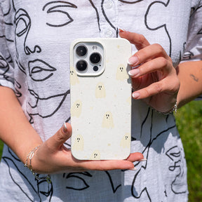 iPhone 13 pro Hülle - Geist weiß - "LittleGhost" - nachhaltig