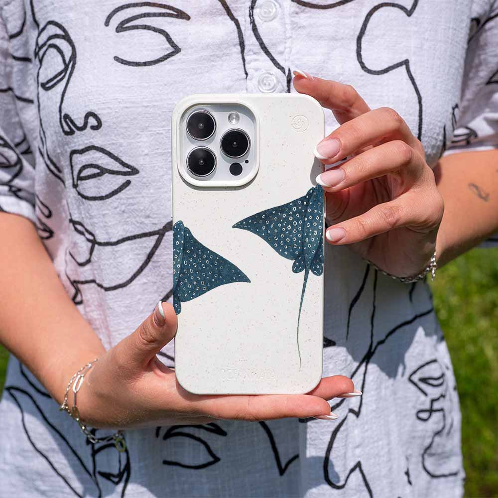 iPhone 14 pro max Hülle - Ray weiß - "RayDance" - nachhaltig