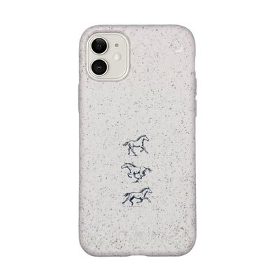 iPhone 11 Hülle - Pferd weiß - "wild" - nachhaltig